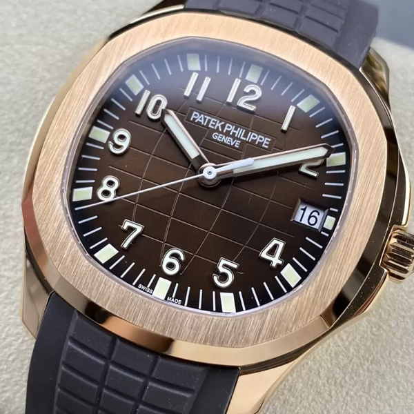 3K공장 파텍필립 아쿠아넛 초코 다이얼 로즈골드 금통 러버밴드 40mm 5167