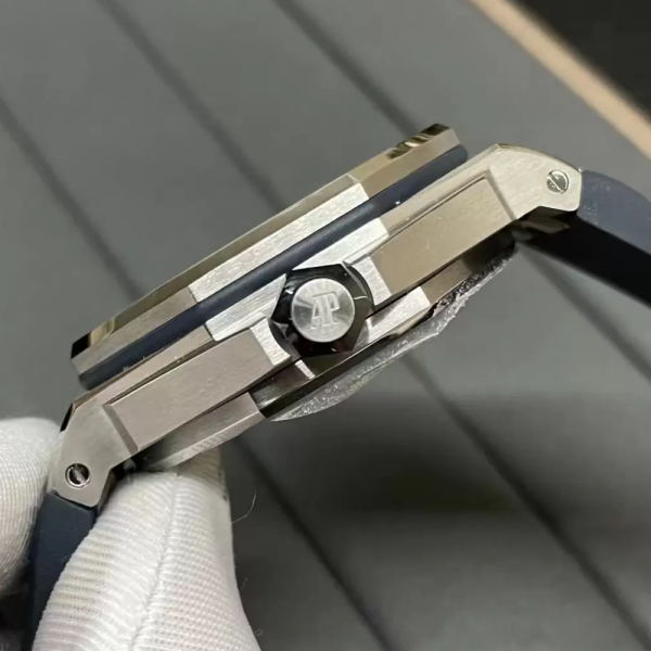 APS공장 오데마피게 로얄오크 오프쇼어 다이버 청판 텍스처 다이얼 SS 블루 러버 스트랩 42mm 15720