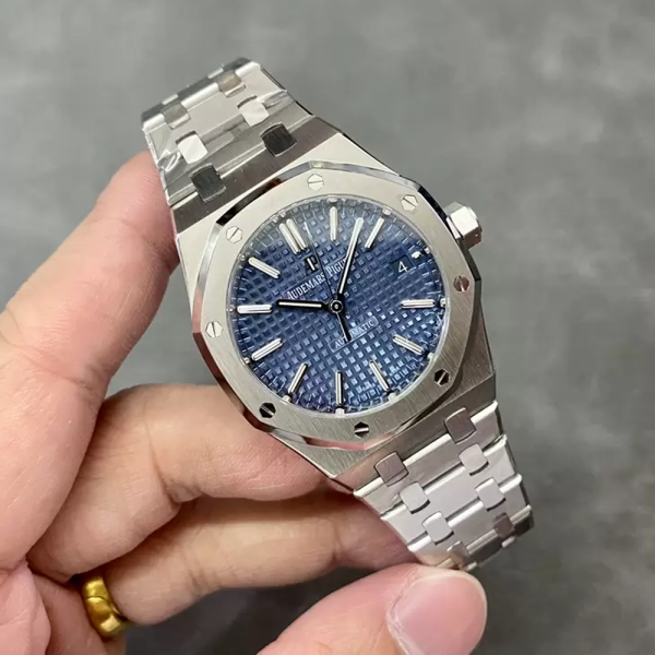IP공장 오데마피게 로얄오크 블루 텍스처 다이얼 SS 브레이슬릿 37mm 15450
