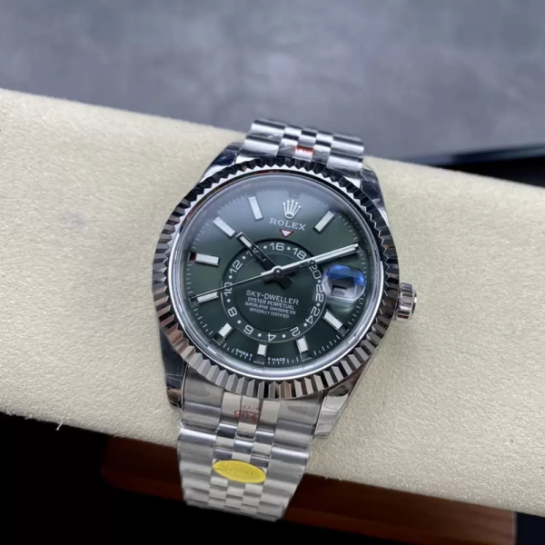 TW공장 롤렉스 스카이드웰러 그레이 다이얼 SS 쥬빌레 브레이슬릿 42mm 336934