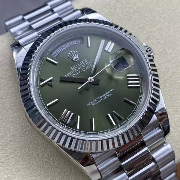 GM공장 롤렉스 데이데이트 올리브 그린 로만 다이얼 40mm V3(텅스텐 헤비 버전) 228236