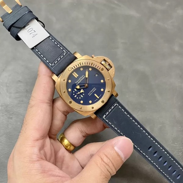 VS공장 파네라이 섭머저블 브론즈 블루 다이얼 42mm PAM01074