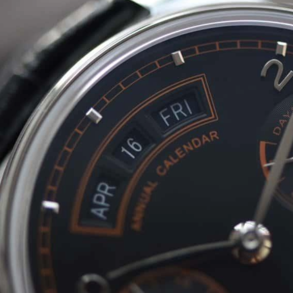 ZF공장 IWC 포르투기저 애뉴얼 캘린더 피사 에디션 레더 스트랩 44mm