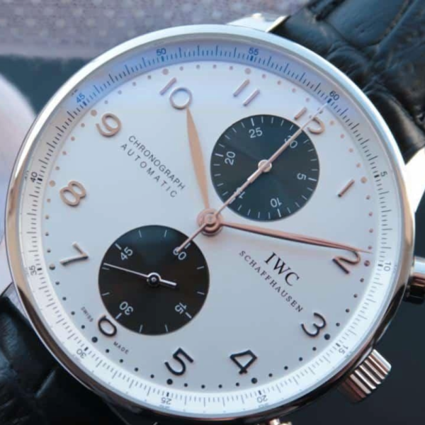 ZF공장 IWC 포르투기저 크로노그래프 칼리버 블랙/화이트 다이얼 레더 스트랩 40.9mm IWC371411