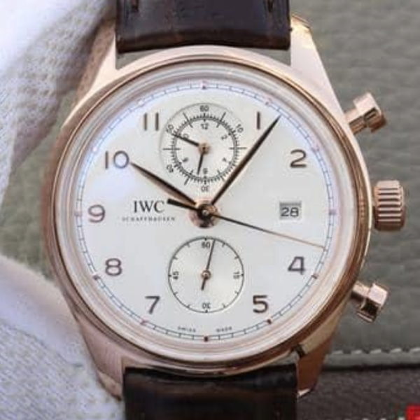 YL공장 IWC 포르투기저 크로노그래프 클래식 로즈골드 화이트 다이얼 레더 스트랩 42mm IW390403