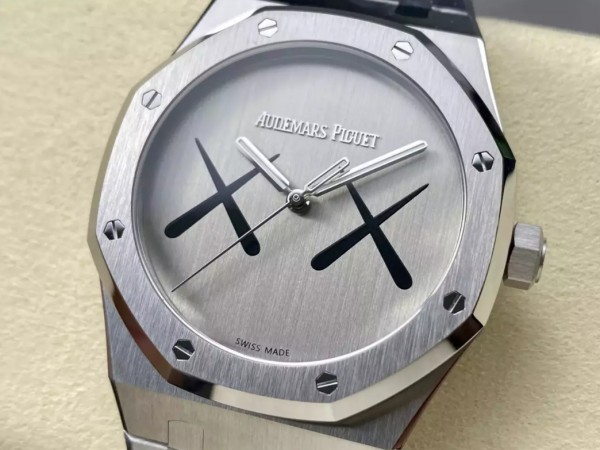APS공장 오데마피게 로얄오크 카우스 XX 실버 다이얼 스틸 SS 브레이슬릿 41mm 15500